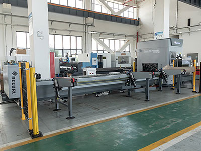 Medium-heavy Three-chuck Tube Laser Cutting Machine, BK Series