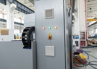 Medium-heavy Three-chuck Tube Laser Cutting Machine, BK Series
