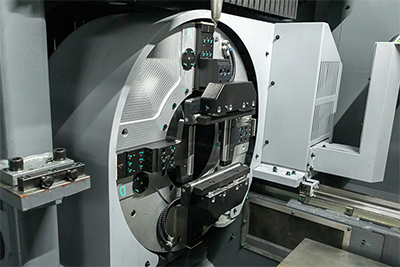 Medium-heavy Three-chuck Tube Laser Cutting Machine, BK Series